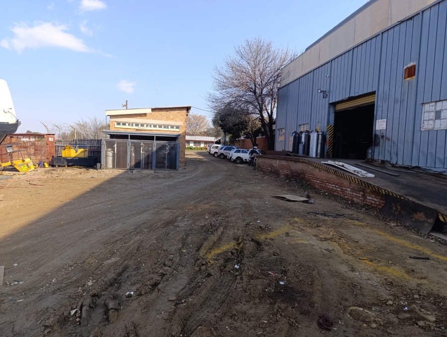 To Let Commercial Property for Rent in Bloemfontein Rural Free State